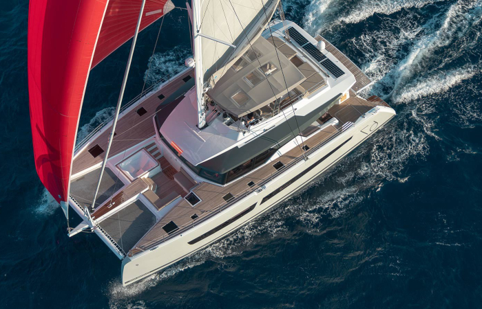 First Class Yachting